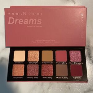 Berries N’ Cream Dreams Eyeshadow Palette